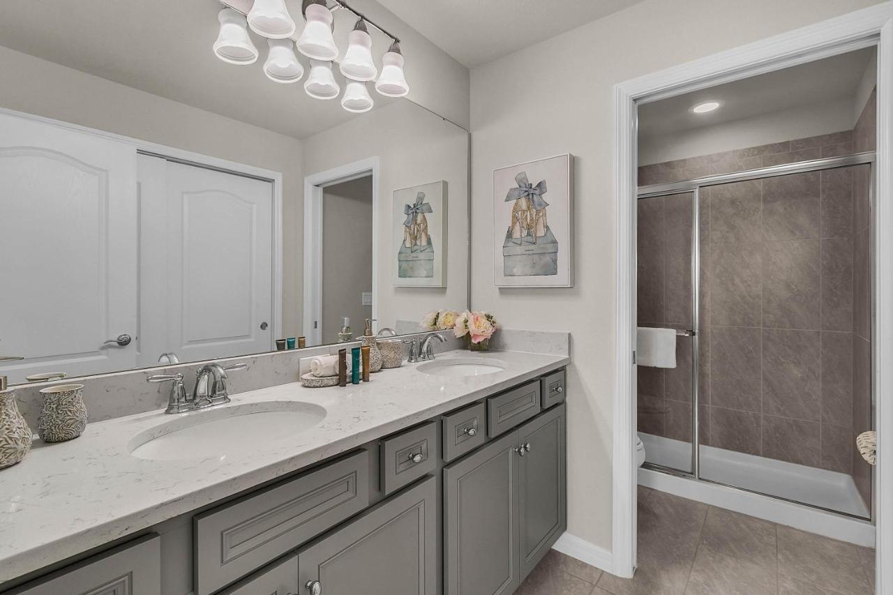5 Bedrooms - 4,5 Bathrooms - Windsor At Westside 8928 Sa Orlando Exteriér fotografie